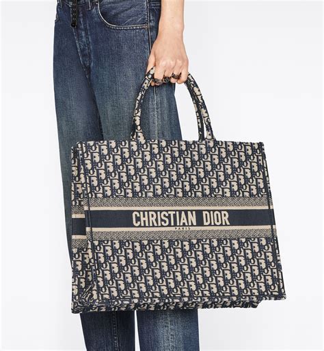 off white per dior borsa|Dior gift card sale.